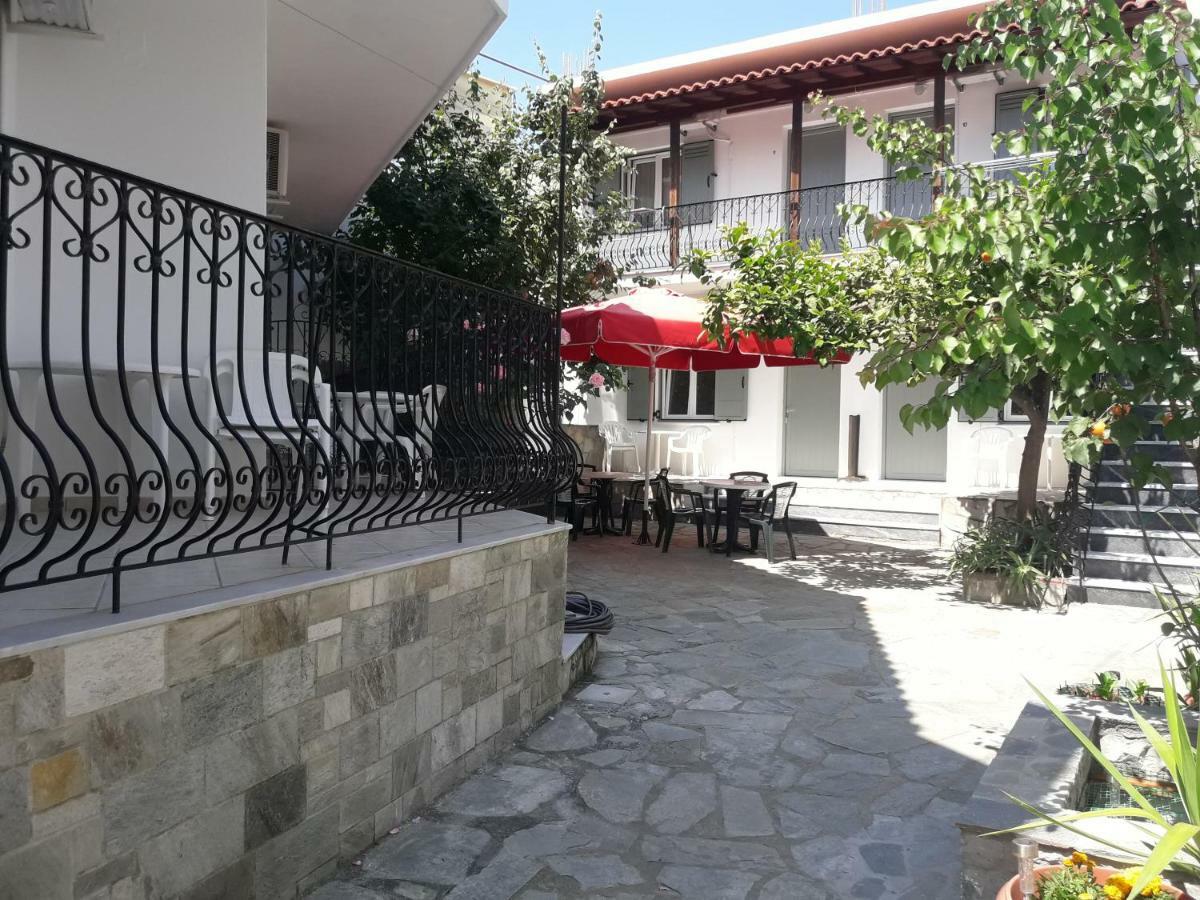 Pension Nikolas Skiathos-stad Buitenkant foto