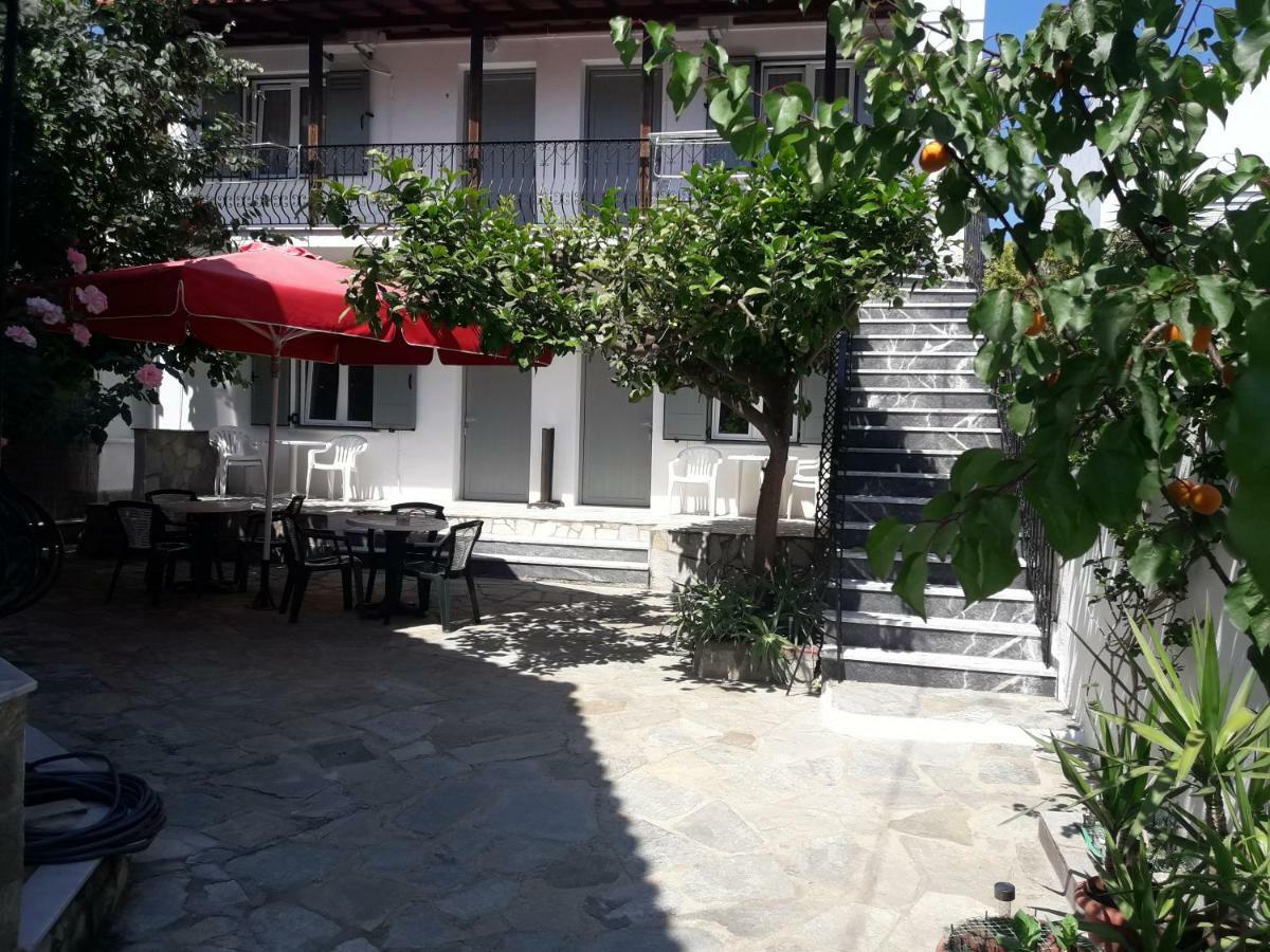 Pension Nikolas Skiathos-stad Buitenkant foto