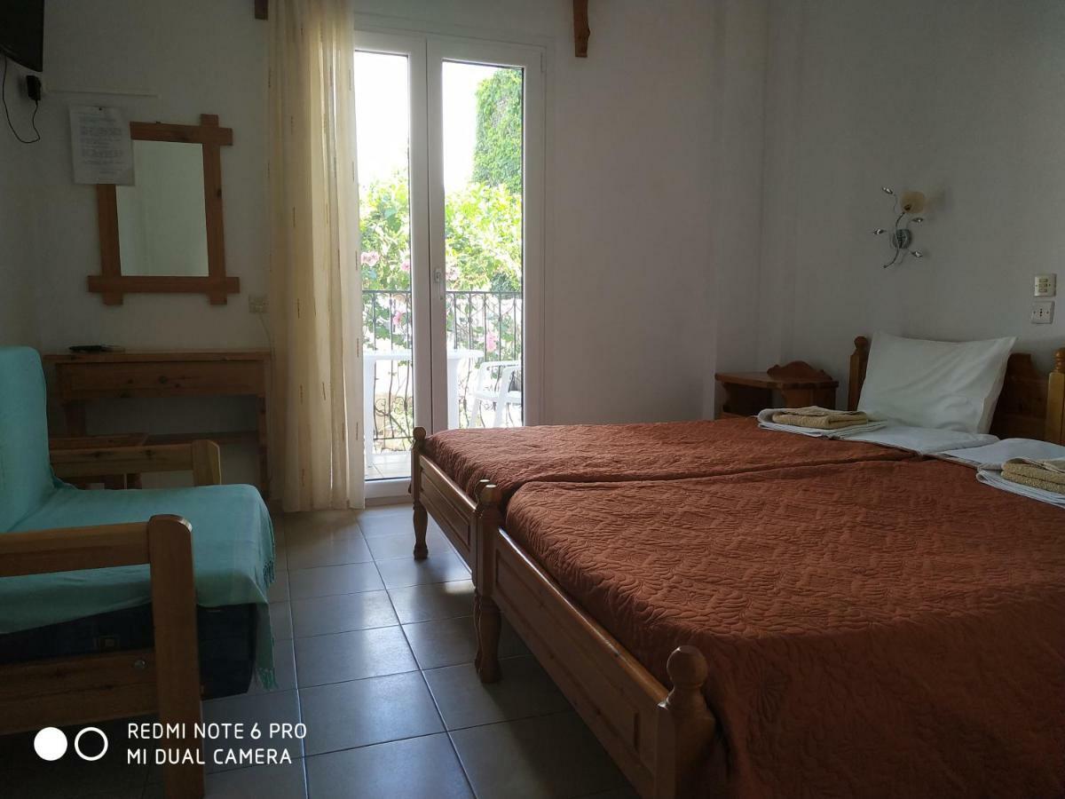 Pension Nikolas Skiathos-stad Buitenkant foto